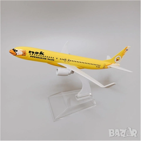 Бойнг 737 самолет модел макет NOK метален B737 ниско тарифни low cost евтини билети изгодно пътуване, снимка 2 - Колекции - 54750443
