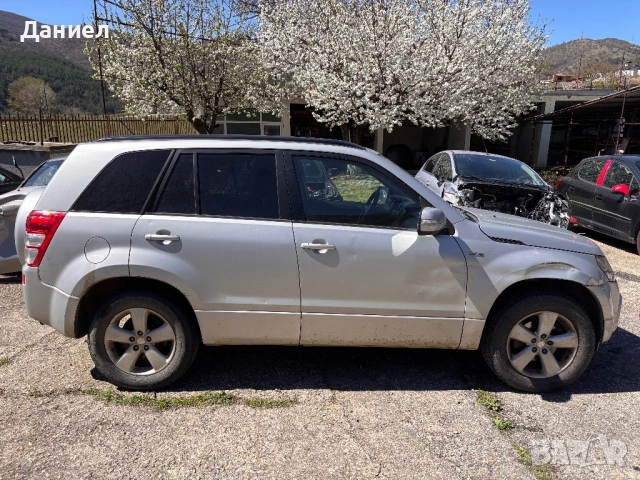 Сузуки Гранд Витара 2009 1.9 , снимка 4 - Автомобили и джипове - 54115068