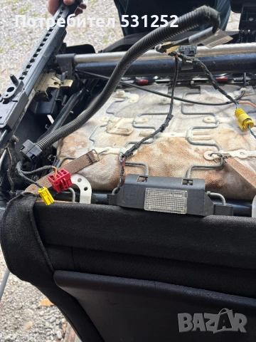 Продавам предни седалки за Ауди А4, снимка 7 - Аксесоари и консумативи - 54095436