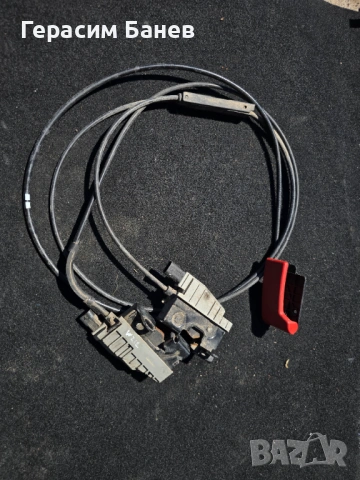 A212821025 Жило преден капак OEM MERCEDES W212 E 350 CDI 4MATIC OM642 2011