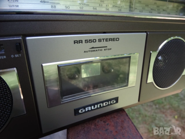 GRUNDIG RR 550 ..., снимка 3 - Радиокасетофони, транзистори - 54721418