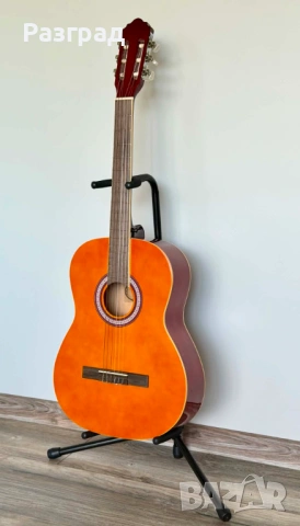 Китара Chard EC390 със стойка