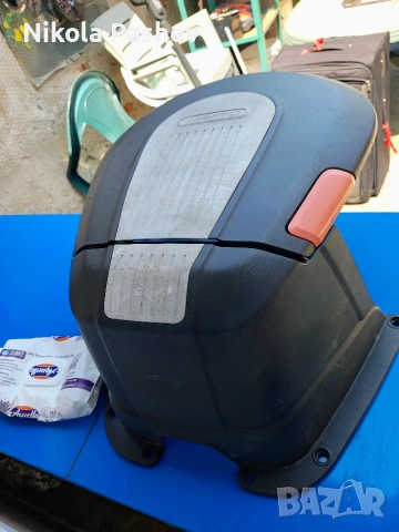 Гараж за косачка Gardena sileno, снимка 2 - Градинска техника - 54998120