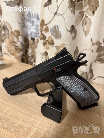 Боен пистолет CZ Shadow 2 Compact, снимка 3 - Бойно оръжие - 54393190