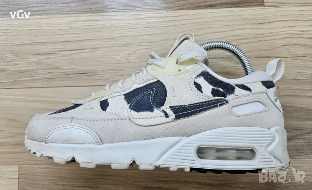 Дамски маратонки Nike Air Max 90 Futura -39, снимка 6 - Маратонки - 55435162