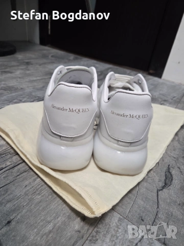 Маратонки Alexander McQueen , снимка 2 - Маратонки - 54704641