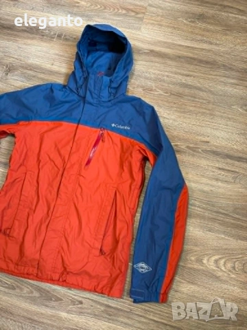 Мъжко яке с мемрбана Columbia  Pouring Adventure II OmniTech Jacket , S размер , снимка 2 - Тениски - 54354837