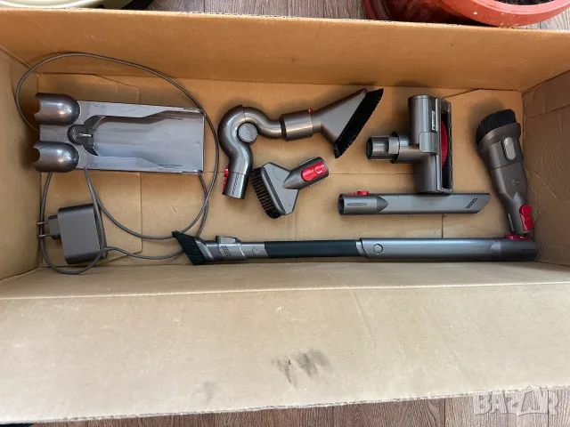 Прахосмукачка Dyson v10 cyclone, снимка 4 - Прахосмукачки - 55396034