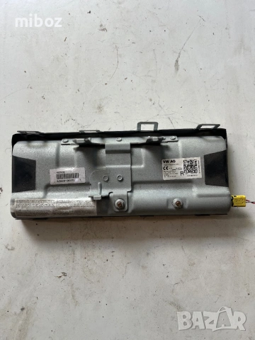 Airbag еърбег колене Шкода Октавия Skoda Octavia 3, снимка 2 - Части - 55252207