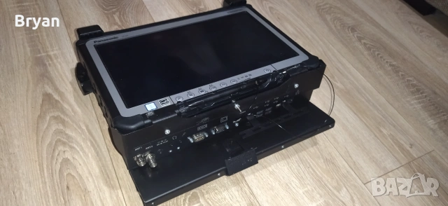 Panasonic CF-D1 rugget tablet/ dock- i5 / 8 ram/240 ssd, снимка 7 - Таблети - 55135086