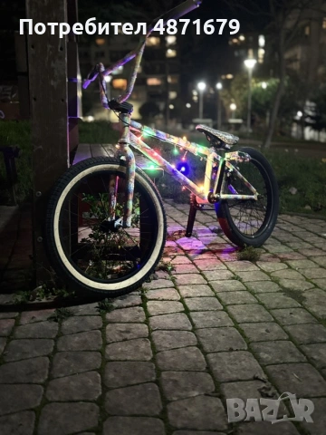 Продавам BMX 