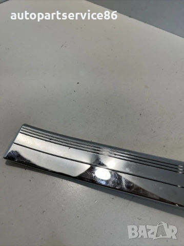 Облицовка на праг задна лява врата хромирана за Mercedes Cls W219 (2009) A2196800335, снимка 2 - Части - 54108850
