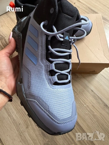 Оригинални високи маратонки Adidas Eastrail 2.0 Mid RAIN.RDY! 40,41,44 н, снимка 3 - Маратонки - 54730332