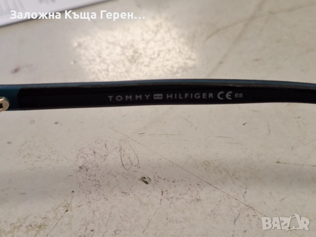 Рамки за очила Tommy Hilfiger TH 1950, снимка 4 - Слънчеви и диоптрични очила - 54516758