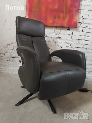 Кожен електрически recliner, снимка 4 - Дивани и мека мебел - 55426047