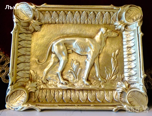 Бронзов пепелник с ловно Куче,Art Nouveau. 