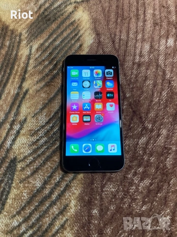 Продавам iPhone 6 