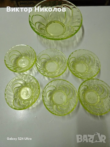 порцеланов сервиз , снимка 10 - Сервизи - 53904133