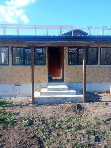 prodava imot s bungalo i zakrita terasa, снимка 5 - Вили - 55176876