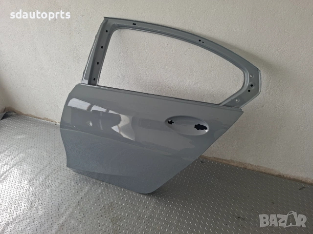 Нова Оригинална Алуминиева Задна Лява Врата BMW 3 G21 - Сива, снимка 3 - Части - 54108420