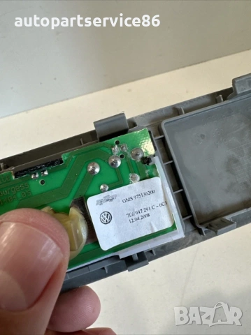 Осветление за вътрешността заден за Volkswagen Touareg 3.0 TDI (08-2010) 7L6947291C, снимка 2 - Части - 54157914