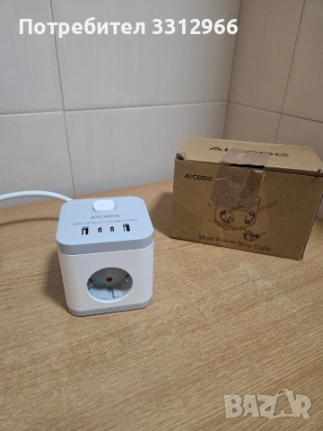 AICODE куб разклонител с USB портове и бял дизайн, включващ множество контакти и предпазител