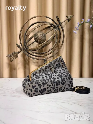 Fendi Нова Дамска Чанта Фенди Различни Цветове , снимка 18 - Чанти - 55316973