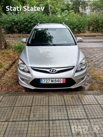 лек автомобил Хюндай i 30, снимка 3 - Части - 54233534