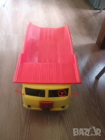 Детско камионче самосвал от соца, снимка 4 - Антикварни и старинни предмети - 54056418