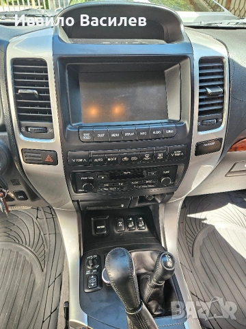 Продавам Toyota Land Cruiser 120, снимка 7 - Автомобили и джипове - 54617503
