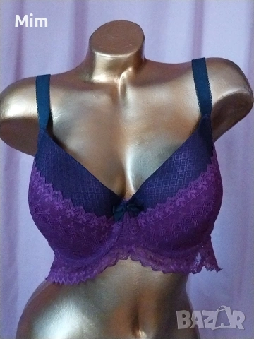 Hunkemoller 85 E Дантелен сутиен бордо , снимка 3 - Бельо - 55168234