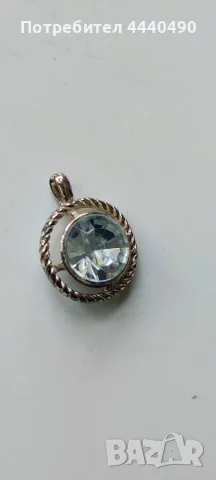 Висулка брошка с камък 