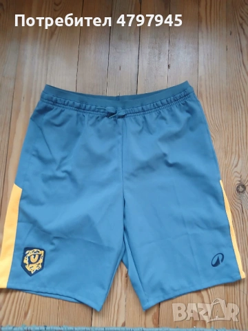 къс панталон