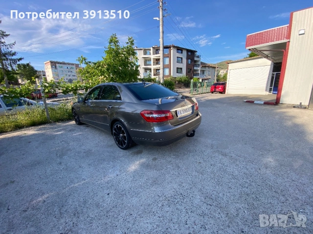 Mercedes E 2.2, снимка 12 - Автомобили и джипове - 54644254