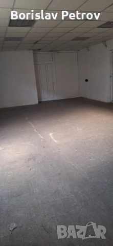 Помещение под наем складова база Окс,гр.Враца, снимка 5 - Гаражи и паркоместа - 54165153