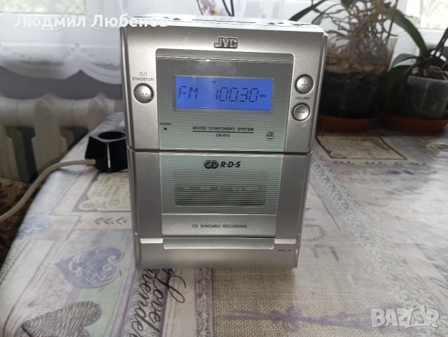 Малка уредба JVC без колони и дистанционно, снимка 2 - Аудиосистеми - 54894199