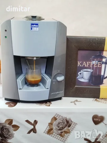 Кафе машина LAVAZZA BLUE , снимка 6 - Кафемашини - 55627201