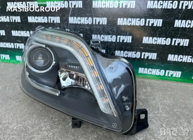 Фар десен фарове за Мерцедес ГЛ 166 Mercedes GL W166, снимка 5 - Части - 55646156