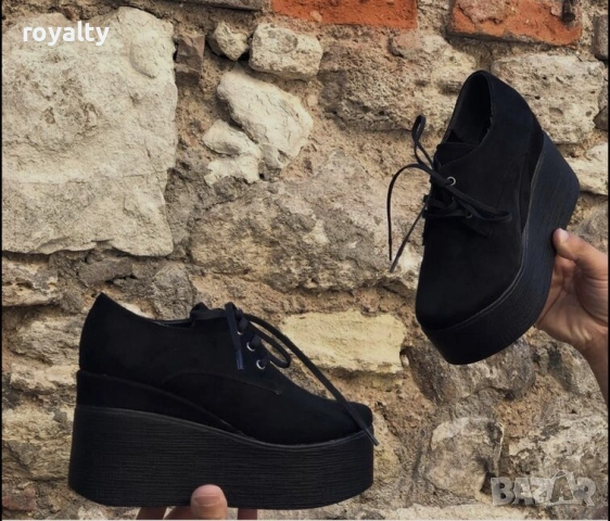Обувки на платформа - черен велур 
