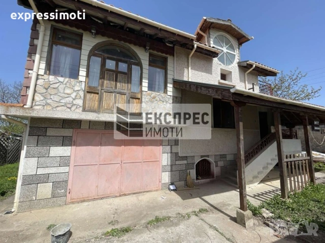 Къща в село Климентово, на 20 км от Варна