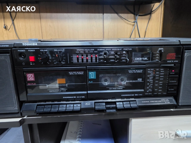 TOSHIBA RT-7096, снимка 3 - Радиокасетофони, транзистори - 54781580