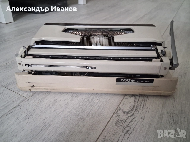 Японска пишеща машина BROTHER 1973 г., снимка 6 - Антикварни и старинни предмети - 54658824