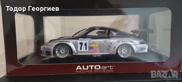 Porsche 911 GT3 RsR Autoart 1:18