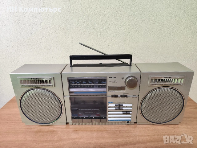 Продавам радиокасетофон Philips D8438, снимка 2 - Радиокасетофони, транзистори - 54156838