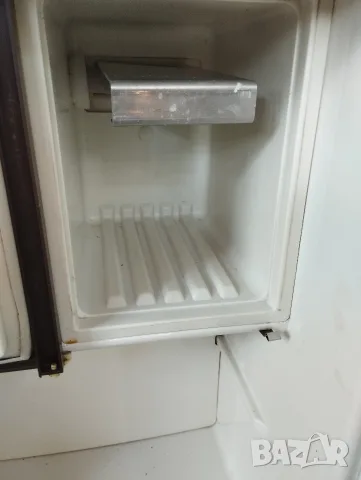 Electrolux!Хладилник на газ, 12 и 220 волта , снимка 3 - Хладилни чанти - 55703954
