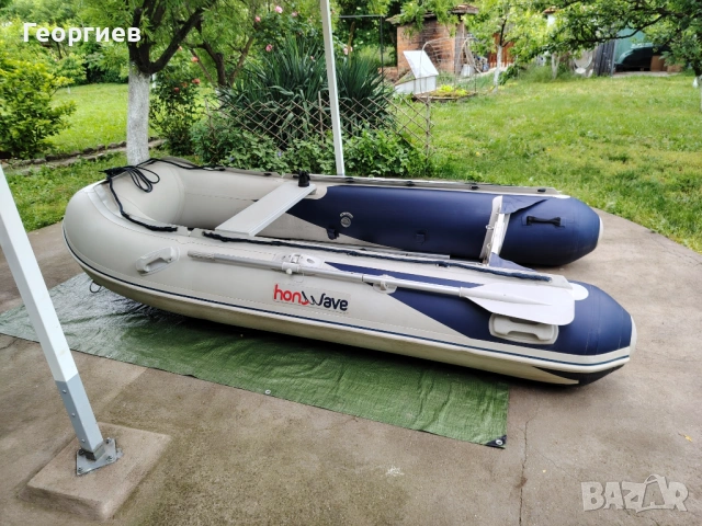 Надуваема лодка Honda Marine T30 с Извънбордов двигател Mercury F6M 6 к. с, снимка 3 - Екипировка - 54657360