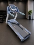 Precor TRM 885 Професионална пътека за бягане, снимка 1