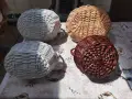 Бели и кафяви плетени кошници за декорация , снимка 5
