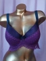 Hunkemoller 85 E Дантелен сутиен бордо , снимка 3