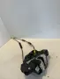Механизъм за заключване на предна дясна врата за Toyota Avensis 1.6 D4D (2016) 6B2606 OEM, снимка 1
